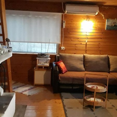 Kapteni Holiday House Paatsalu Экстерьер фото