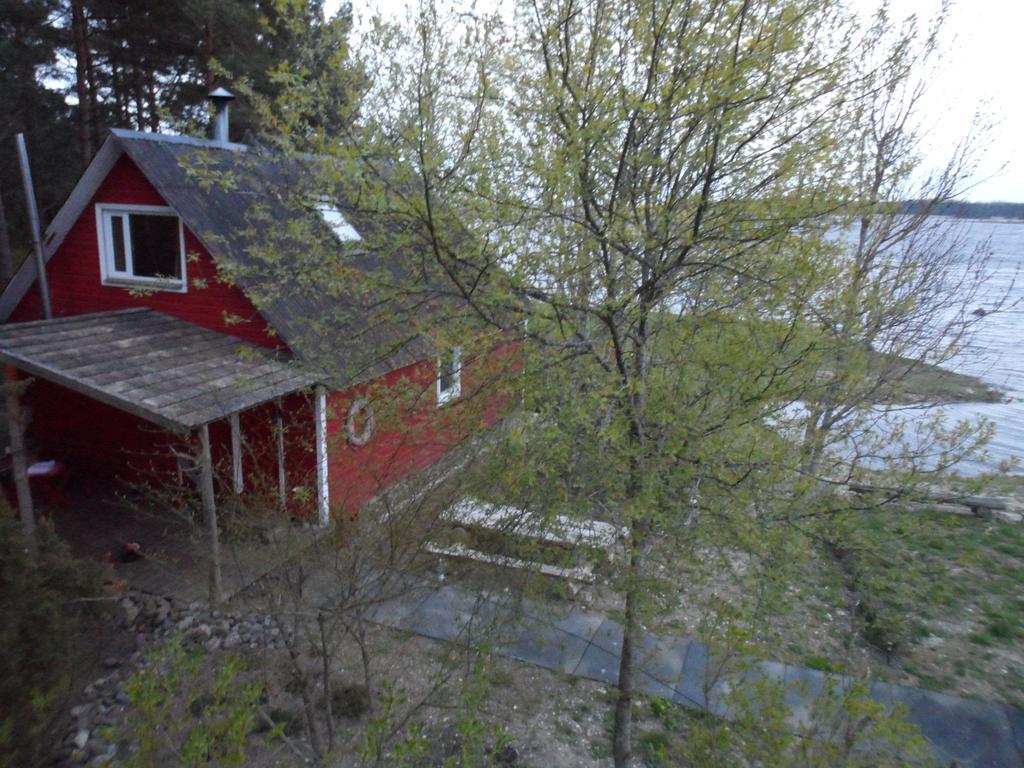Kapteni Holiday House Paatsalu Номер фото